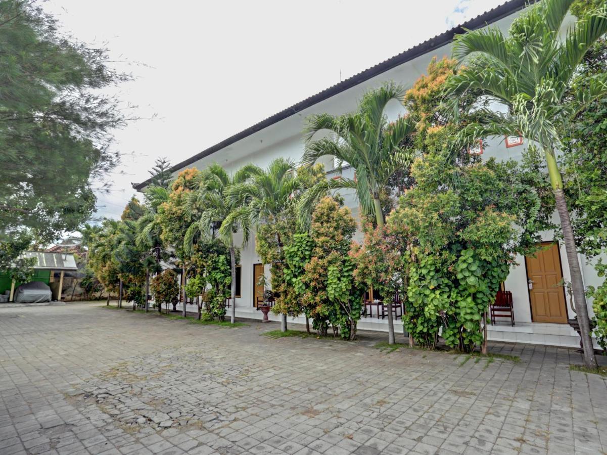 Oyo 3096 Hotel Dewi Warsiki Gilimanuk Dış mekan fotoğraf