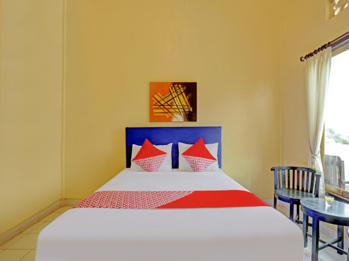 Oyo 3096 Hotel Dewi Warsiki Gilimanuk Dış mekan fotoğraf