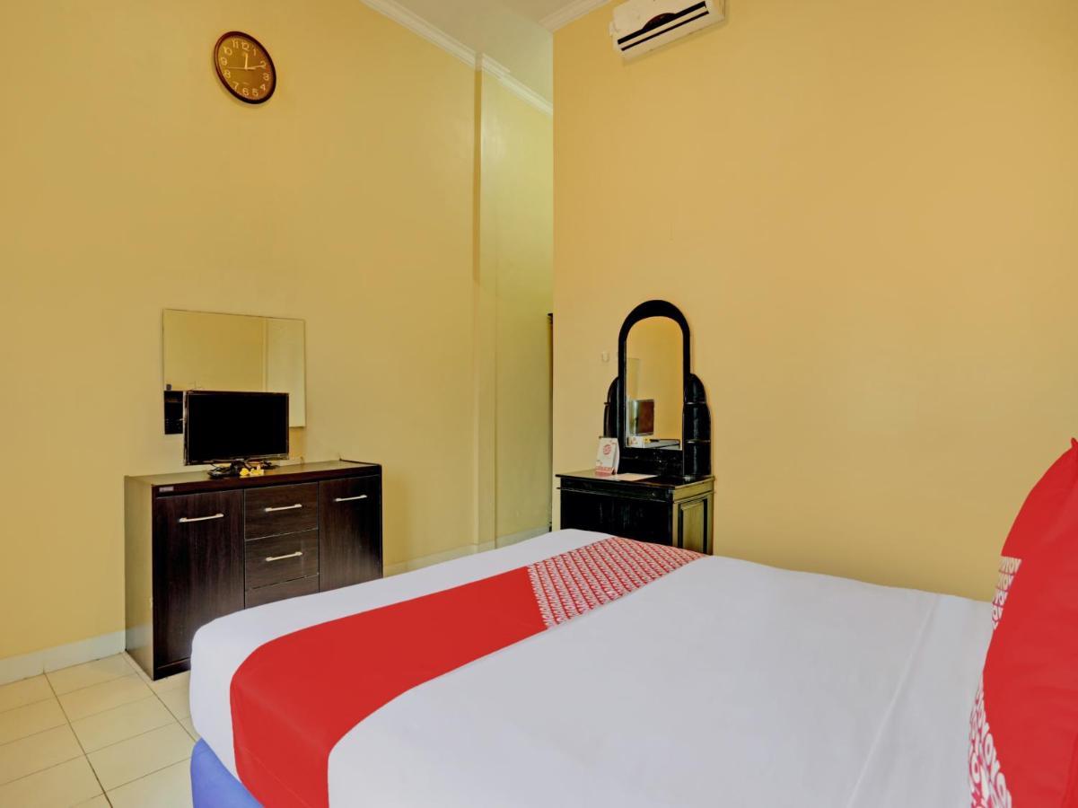 Oyo 3096 Hotel Dewi Warsiki Gilimanuk Dış mekan fotoğraf