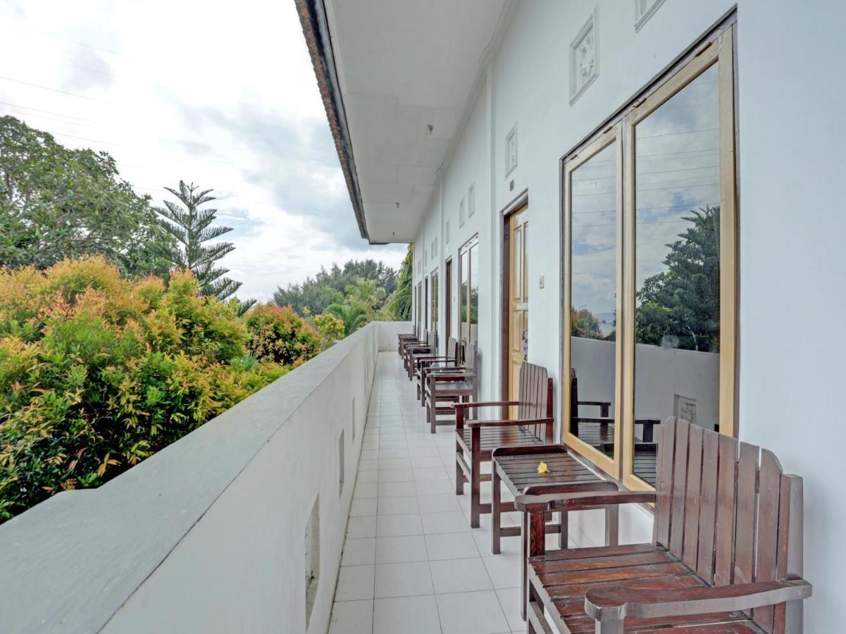 Oyo 3096 Hotel Dewi Warsiki Gilimanuk Dış mekan fotoğraf